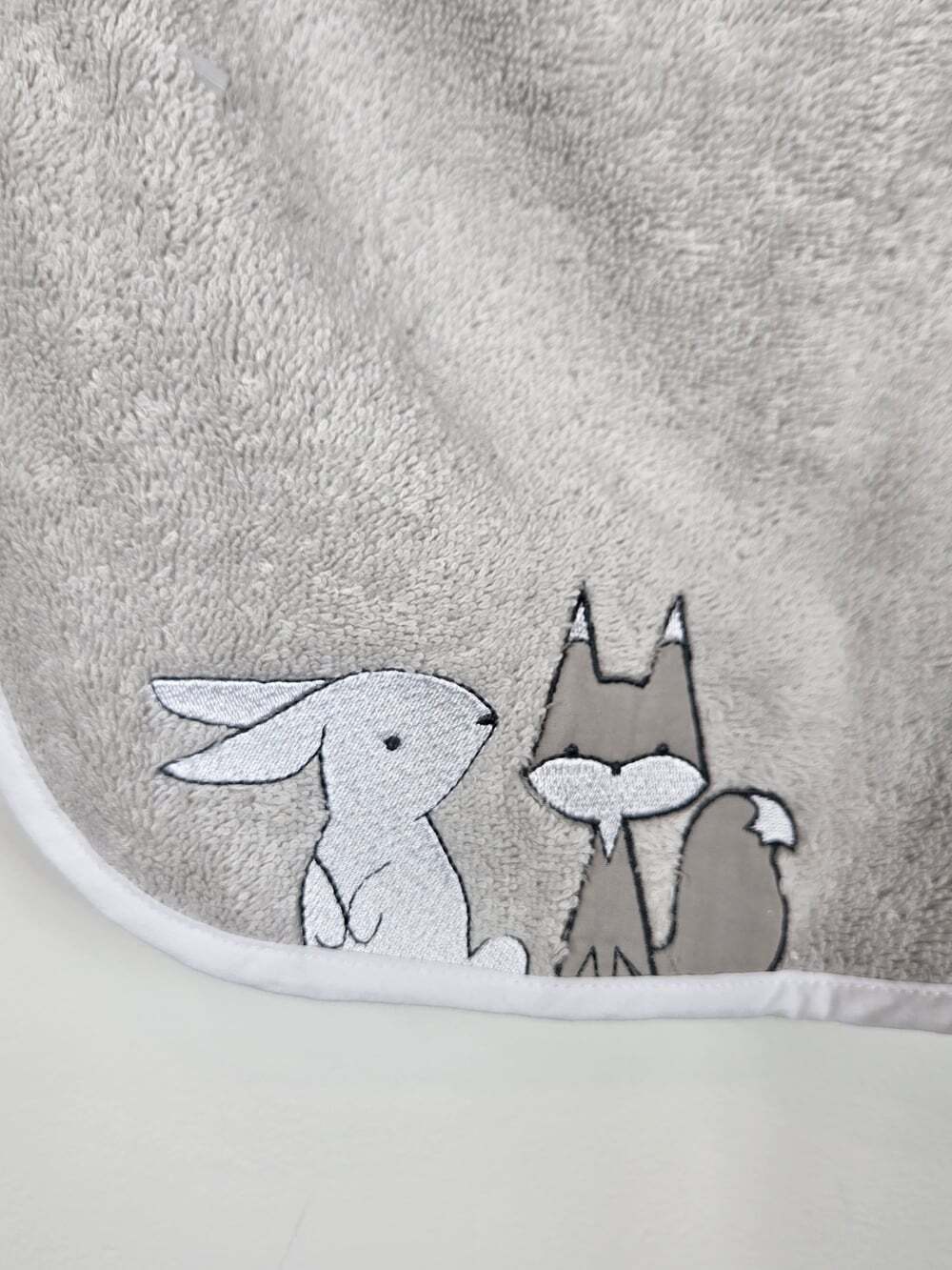 Carré Blanc Paris Baby Bib Gray Fox Rabbit Birds Organic Cotton NWT 11x16 - Picture 3 of 6